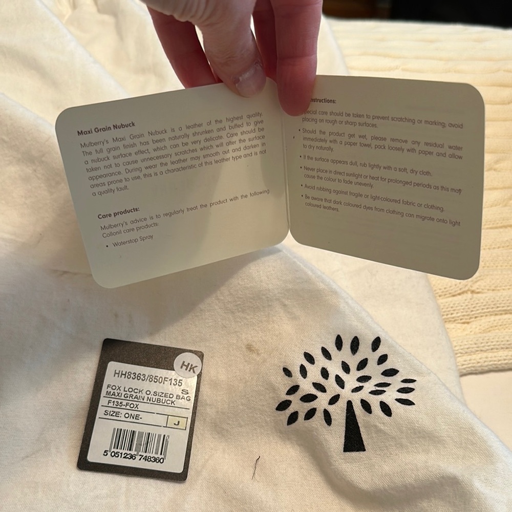 Mulberry Alexa bag - Rust and Gold Leather Satchel with Versatile Straps - Picture 15 of 15